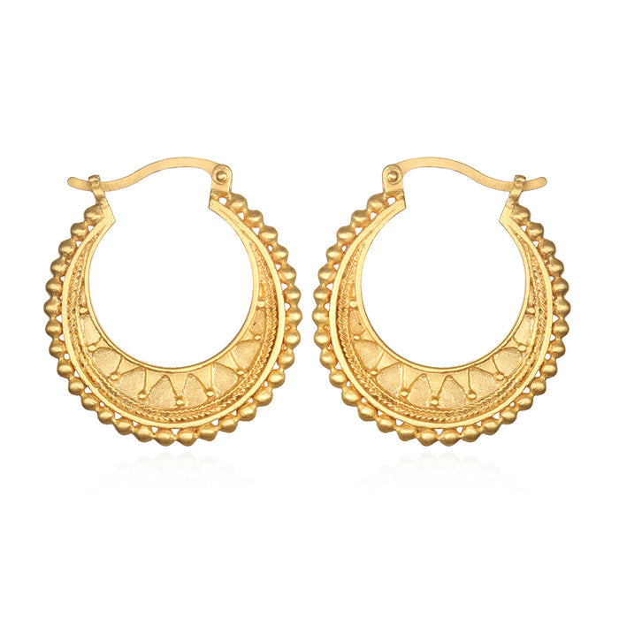 Interwoven Gold Hoop Earrings displayed with intricate details; this spiritual jewelry symbolizes connection and unity, perfect for meditation and manifestation. Ideal for those interested in meaningful talismans and yoga practices.